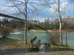 Panchina sul fiume