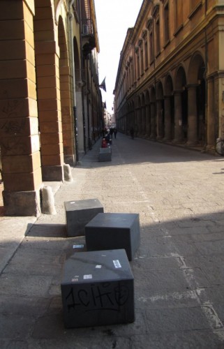Bologna - Studia sui cubi 2
