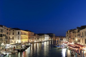 Venezia all’ora blu è ………….
