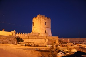 Torre e porticciolo