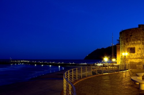 Laigueglia - il torrione. Laigueglia - il torrione.