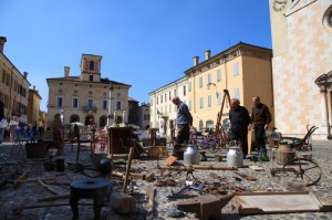 mercato antiquariato e non solo