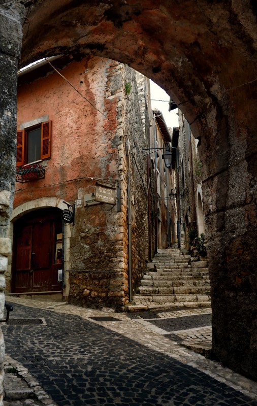 ''Sognando tra gli Archi'' - Sermoneta