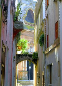 In fondo … la Chiesa Madre!