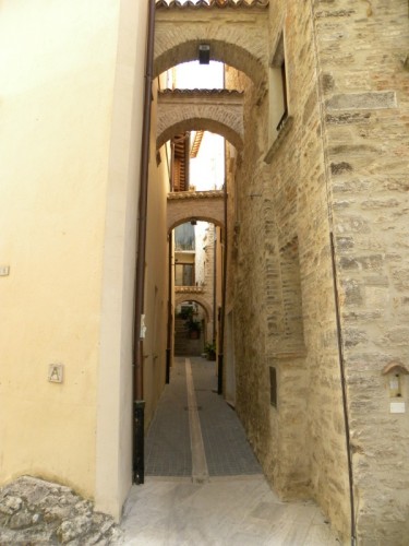 Massa Martana - Quattro archetti Massa Martana - Quattro archetti