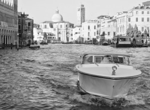In Canal Grande…