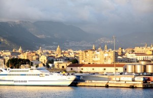 “Isola di Vulcano” in porto a Palermo