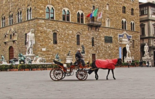 Firenze - Un'insolita Piazza Signoria quasi deserta Firenze - Un'insolita Piazza Signoria quasi deserta