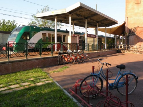 Zola Predosa - bicicletta a riposo.... Zola Predosa - bicicletta a riposo....