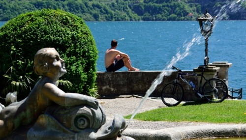 Tremezzo - Bici+bagno+fontana Tremezzo - Bici+bagno+fontana