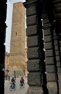 Bici portici e torri