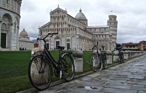 Pisa - Parcheggio "monumentale"