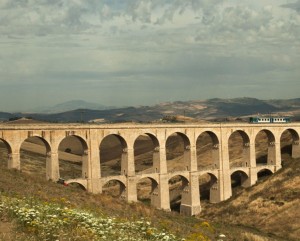 Il trattorino e il trenino