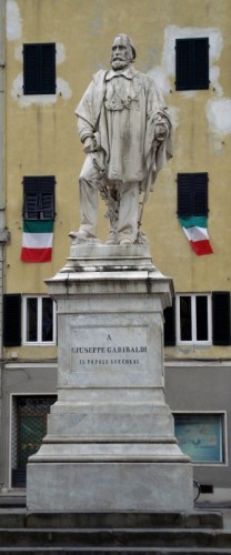 Lucca - A capo scoperto