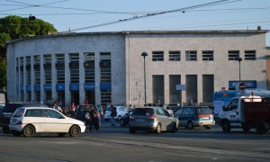stazione metro Piramide