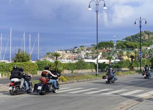 Casamicciola Terme - Un raduno a Casamicciola Terme Casamicciola Terme - Un raduno a Casamicciola Terme