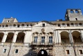 Acquaviva delle Fonti - Palazzo De Mari - Alberotanza- Municipio - facciata ordine superiore.jpg
