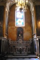 Altamura - Cattedrale di Santa Maria Assunta - altare laterale.jpg