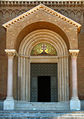 Anzio - Portale basilica.jpg