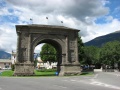 Aosta - Arco di Augusto.jpg