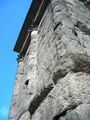 Aosta - Arco di Augusto - Particolare.jpg