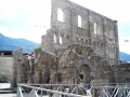 Aosta - Teatro romano - Vista esterna (lato sud est).jpg