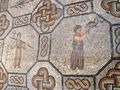 Aquileia - Basilica patriarcale - dettaglio pavim. musivo- mestieri.jpg