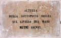 Asola - Lapide altezza sul livello del mare.jpg