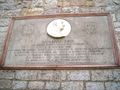 Assisi - A Papa Giovanni XXIII - Lapide commemorativa.jpg
