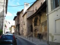Assisi - Edificio origine feudale - Panoramica.jpg