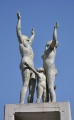 Avellino - Statue del Monumento.jpg