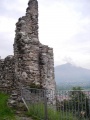 Avigliana - Il castello - Parte di mura (vista laterale).jpg