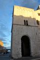 Bari - Basilica Pontificia di San Nicola - Torre delle Milizie.jpg