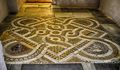 Bari - Basilica Pontificia di San Nicola - mosaico pavimentale.jpg