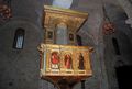 Bari - Basilica Pontificia di San Nicola - pulpito 2.jpg