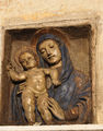 Bari - Madonna e Banbin Gesù in piazza Mercantile.jpg