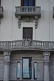Bari - Palazzo Colonna - con colonne.jpg