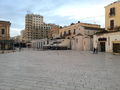 Bari - Piazza del Ferrarese centro storico.jpg