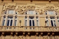 Bari - teatro e cinema Kursaal Santalucia - altorilievi su facciata.jpg
