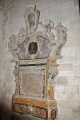 Bitonto - Duomo - interno vicino al portale.jpg