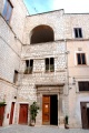 Bitonto - Palazzo "Loggia delle Benedizioni" - facciata interna.jpg