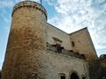 Bitritto - Castello Normanno - Svevo - Torre circolare.jpg