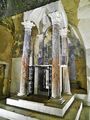 Bolsena - Duomo - Altare del miracolo.jpg