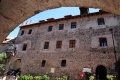Bolzano - Castel Roncolo cortile interno.jpg