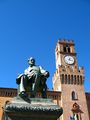 Busseto - Monumento a Giuseppe Verdi.jpg