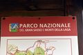 Calascio - Cartelli Parco nazionale.jpg