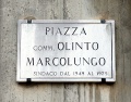 Caldiero - Lapide a sindaco Olinto Marcolungo - Piazza Olinto Marcolungo.jpg