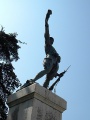 Caldiero - Monumento ai caduti - Piazza Giacomo Matteotti.jpg