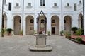 Capurso - Reale Basilica Santuario della Madonna del Pozzo con annesso Convento degli Alcantarini - chiostro del convento.jpg