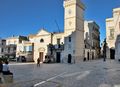 Cassano delle Murge - Piazza Aldo Moro - con Torre dell'orologio e chiesa.jpg